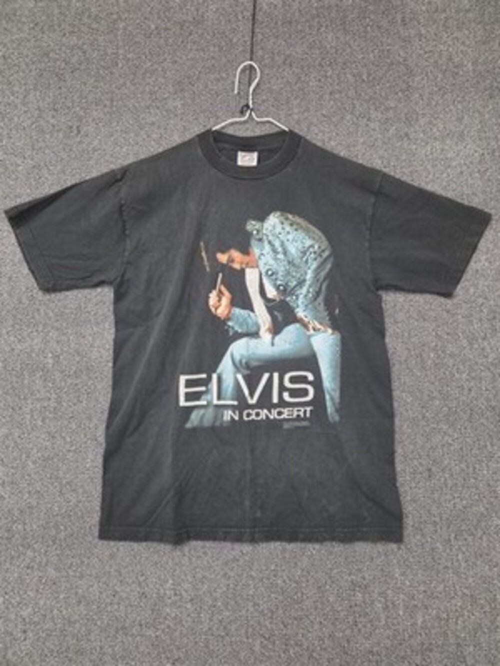 vintage 1996 Elvis Presley Has Left The Buulding T-shirt Size XL Blue Black King